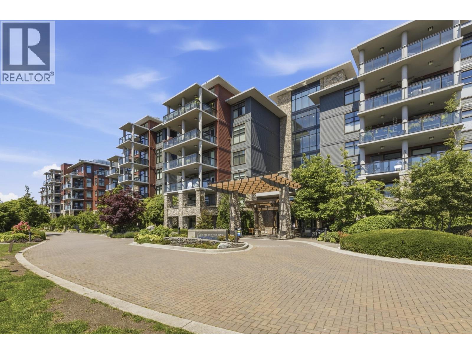 206 5055 Springs Boulevard, Tsawwassen, British Columbia  V4M 0A5 - Photo 2 - R3126341
