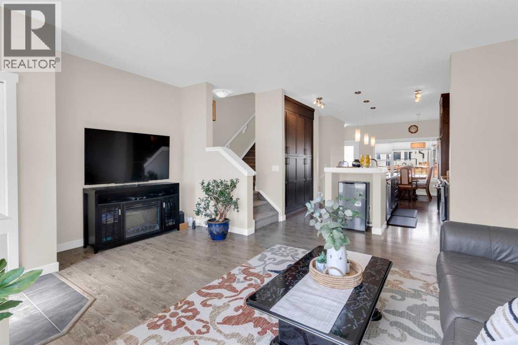 70 Sage Bluff Gate NW, Calgary, Alberta  T3R 0Y9 - Photo 5 - A2306902