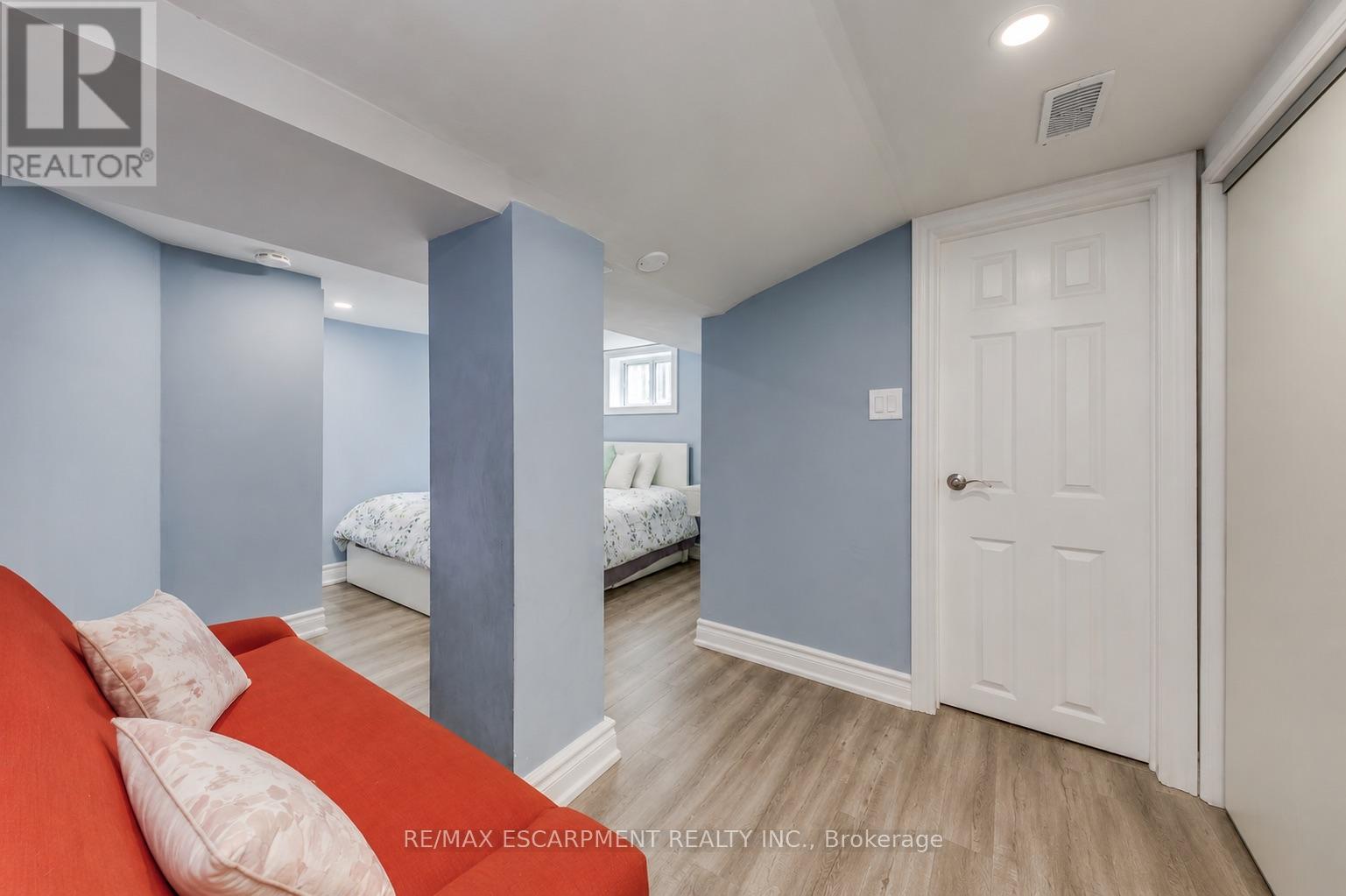 108 Runnymede Road, Toronto, Ontario  M6S 2Y3 - Photo 25 - W13157250