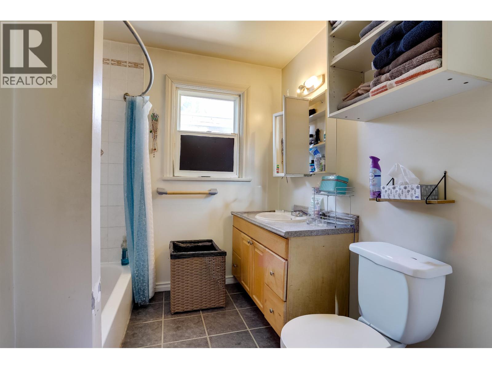 936 Nanaimo Street, Vancouver, British Columbia  V5L 4S9 - Photo 8 - R3122188