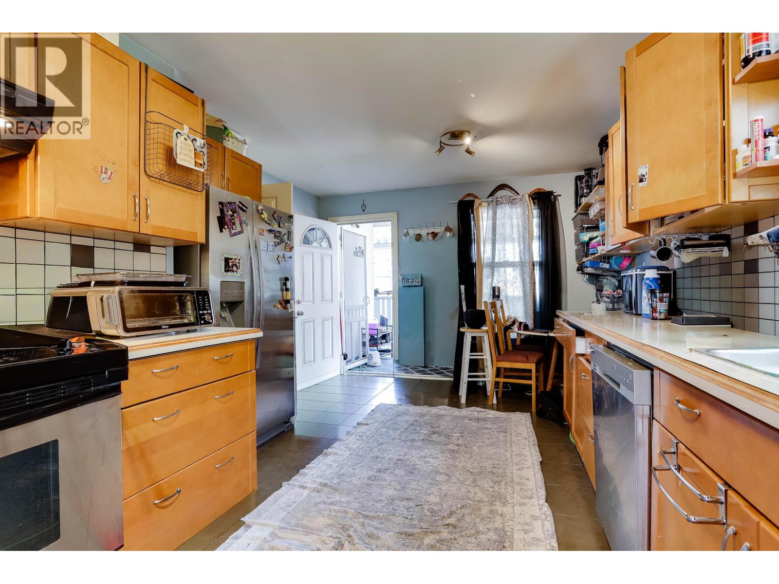 936 Nanaimo Street, Vancouver, British Columbia  V5L 4S9 - Photo 3 - R3122188