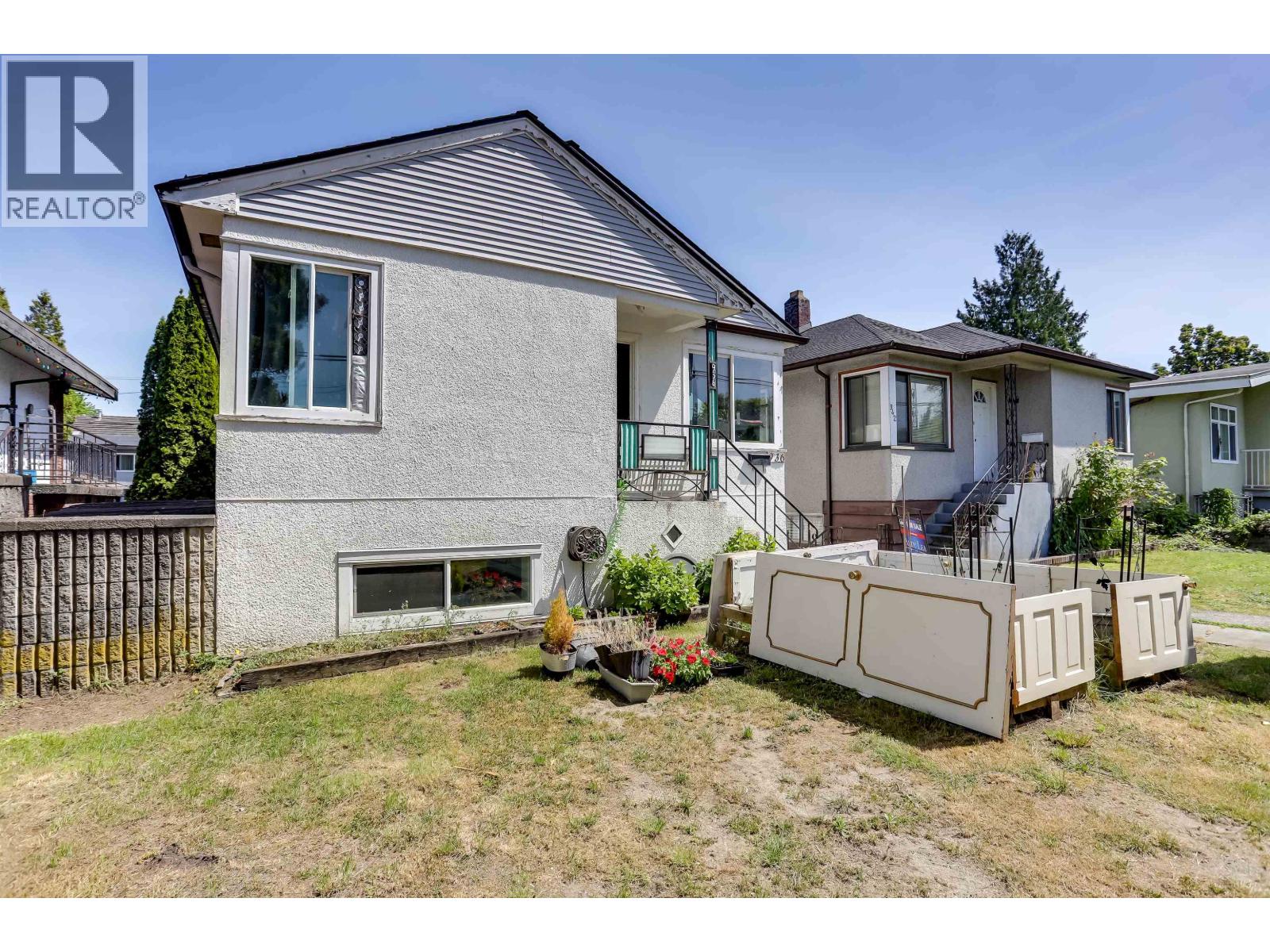 936 Nanaimo Street, Vancouver, British Columbia  V5L 4S9 - Photo 7 - R3122188