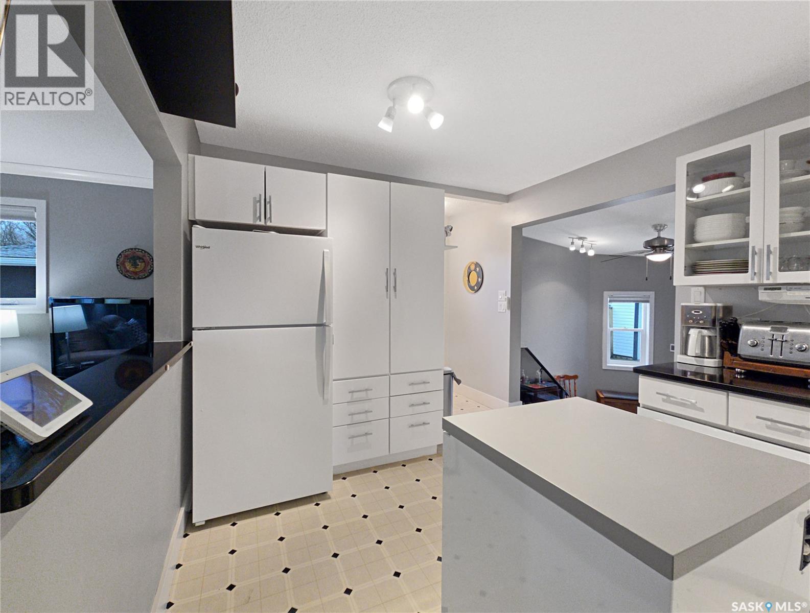 1301 W Avenue N, Saskatoon, Saskatchewan  S7L 3J2 - Photo 7 - SK036428