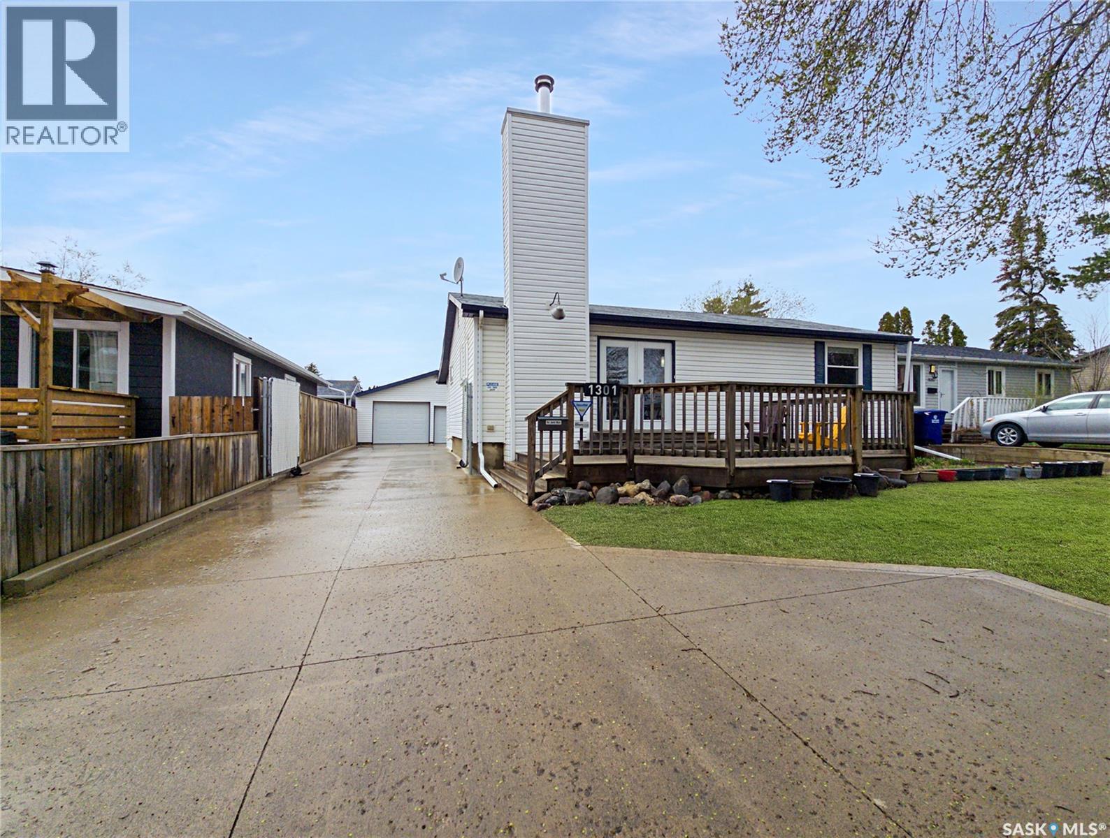 1301 W Avenue N, Saskatoon, Saskatchewan  S7L 3J2 - Photo 43 - SK036428