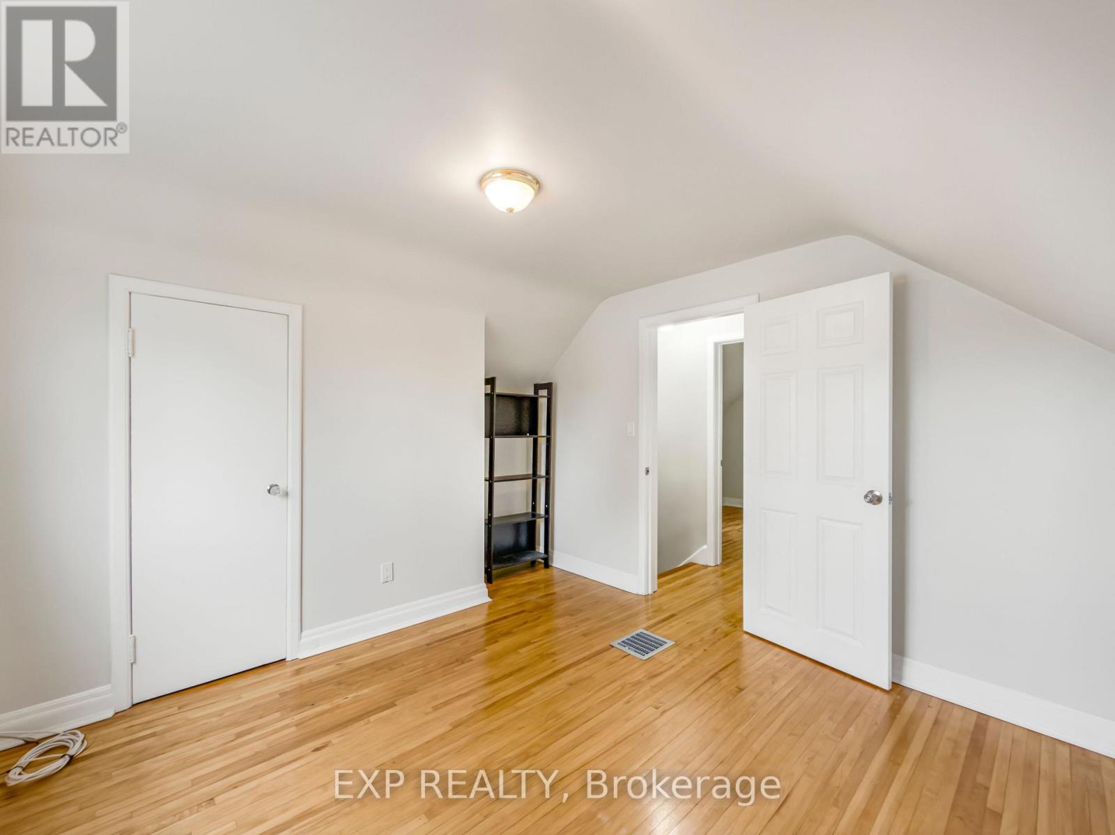 2114 Girardot Street, Windsor, Ontario  N9B 1R2 - Photo 19 - X13159458