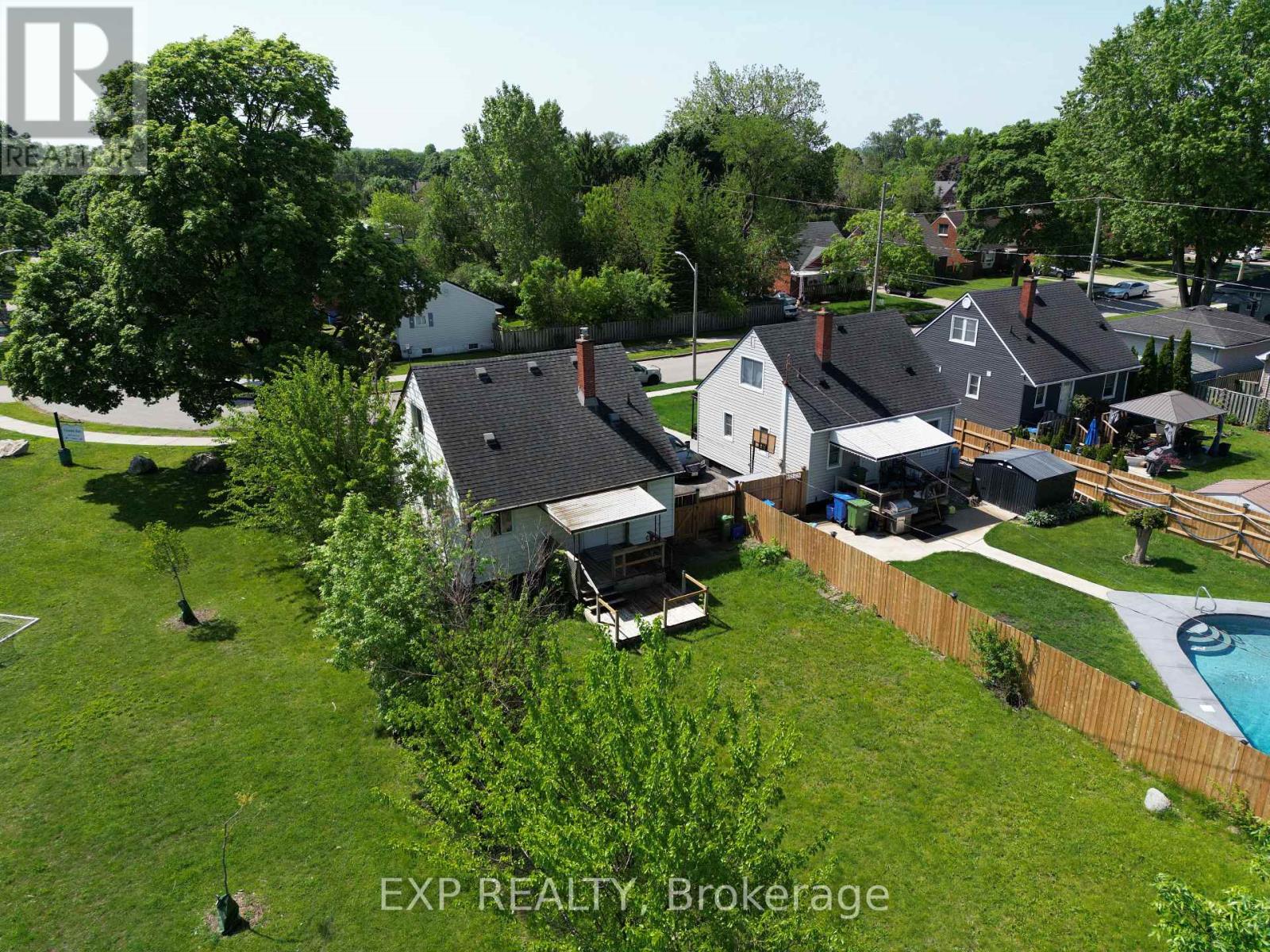 2114 Girardot Street, Windsor, Ontario  N9B 1R2 - Photo 39 - X13159458