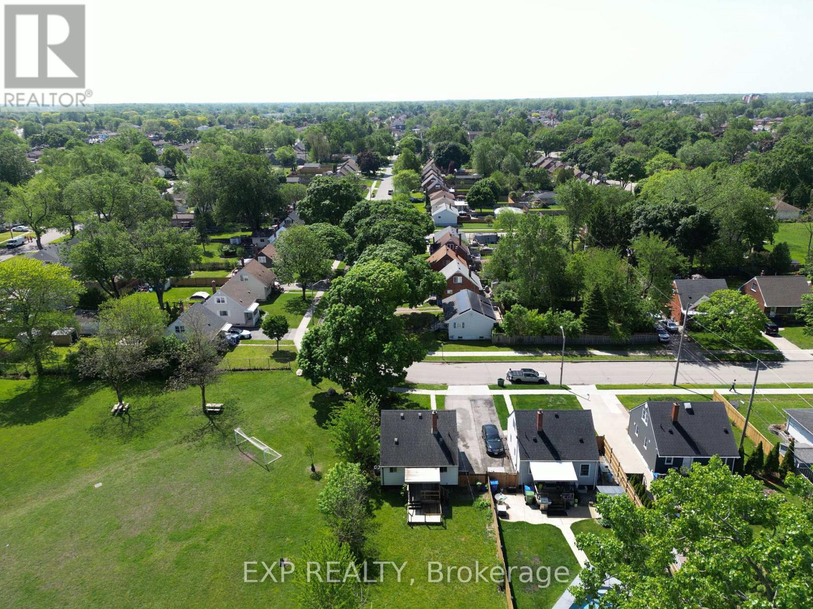 2114 Girardot Street, Windsor, Ontario  N9B 1R2 - Photo 44 - X13159458