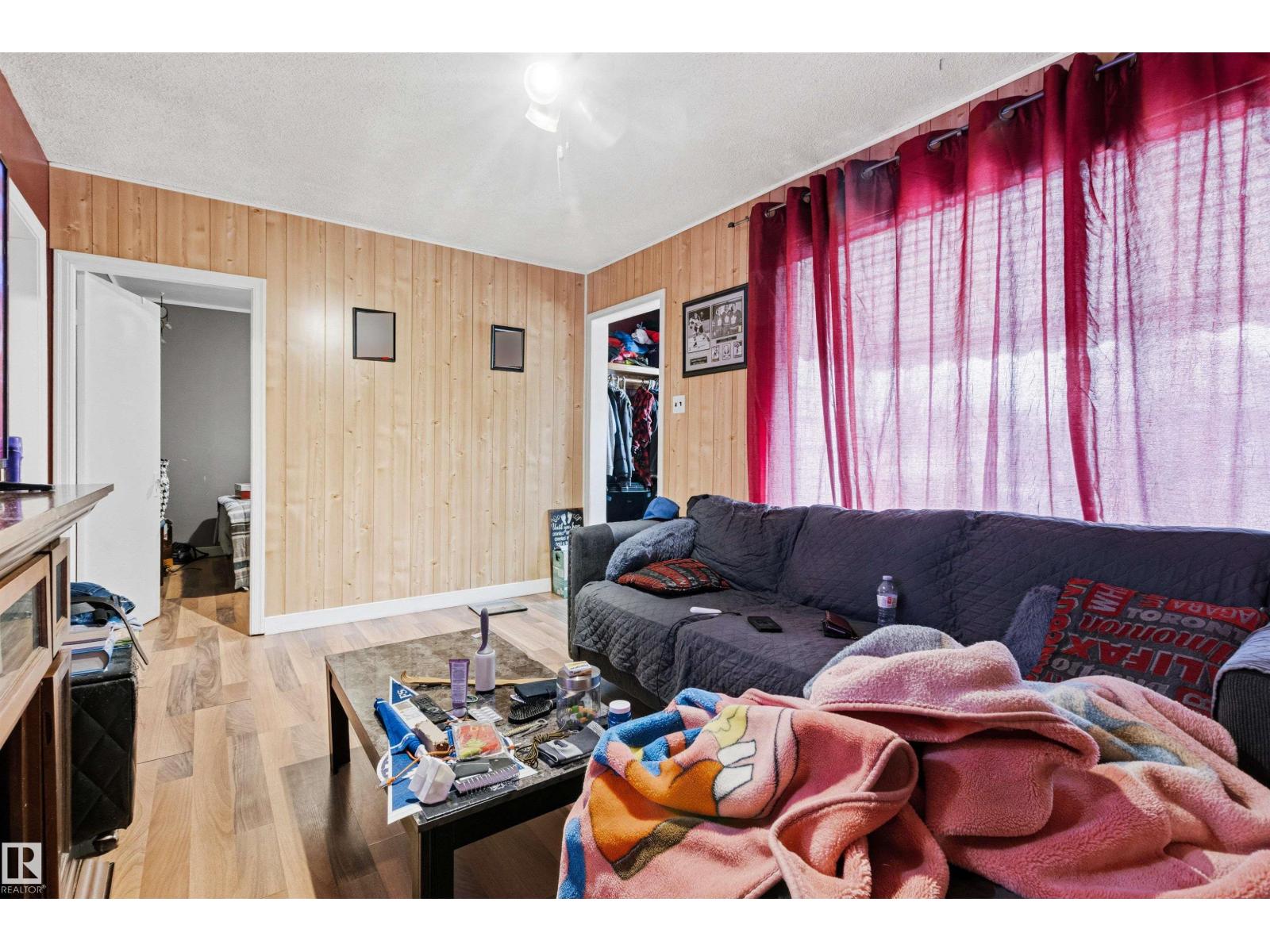 12 Kootenay Av, Devon, Alberta  T9G 1J1 - Photo 5 - E4489229