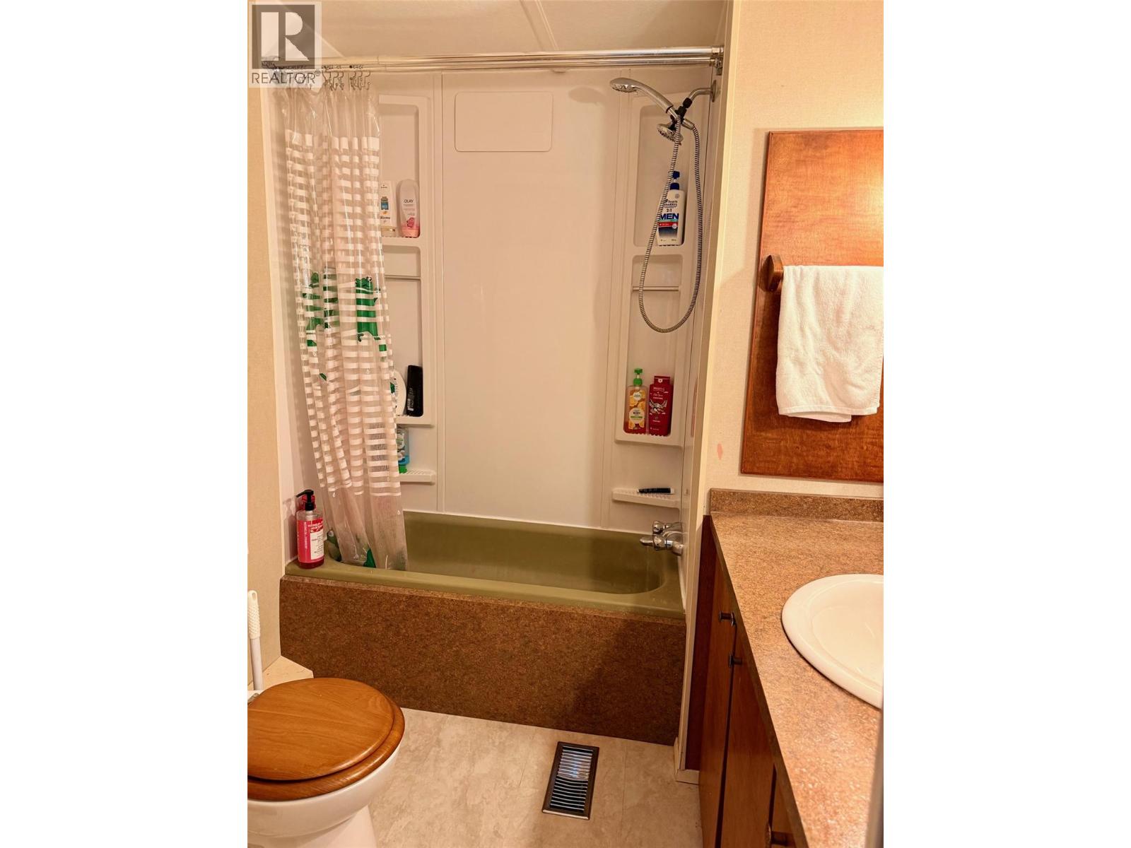 60 Cokato Road Unit# E10, Fernie, British Columbia  V0B 1M4 - Photo 8 - 10386089