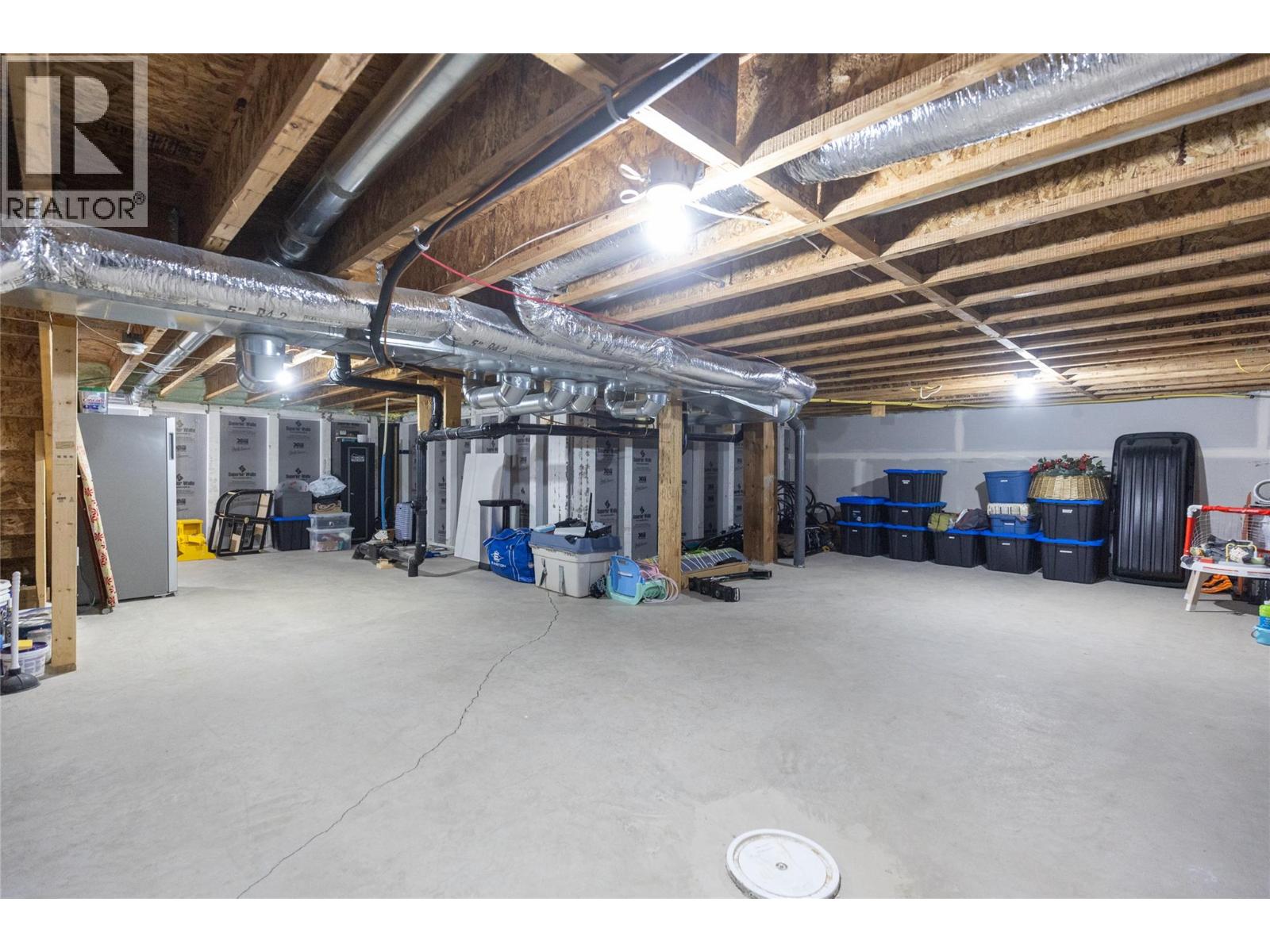 1000 Hand Avenue, Fernie, British Columbia  V0B 1M0 - Photo 51 - 10388302