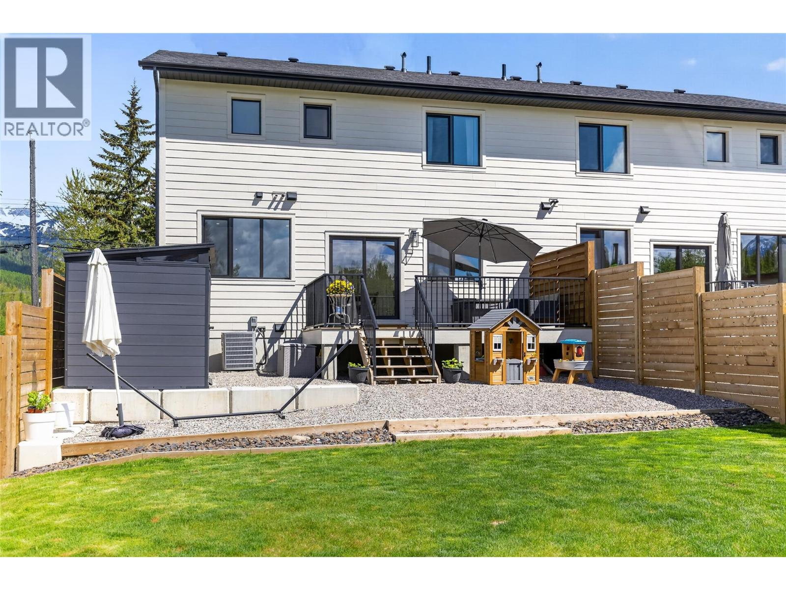 1000 Hand Avenue, Fernie, British Columbia  V0B 1M0 - Photo 54 - 10388302