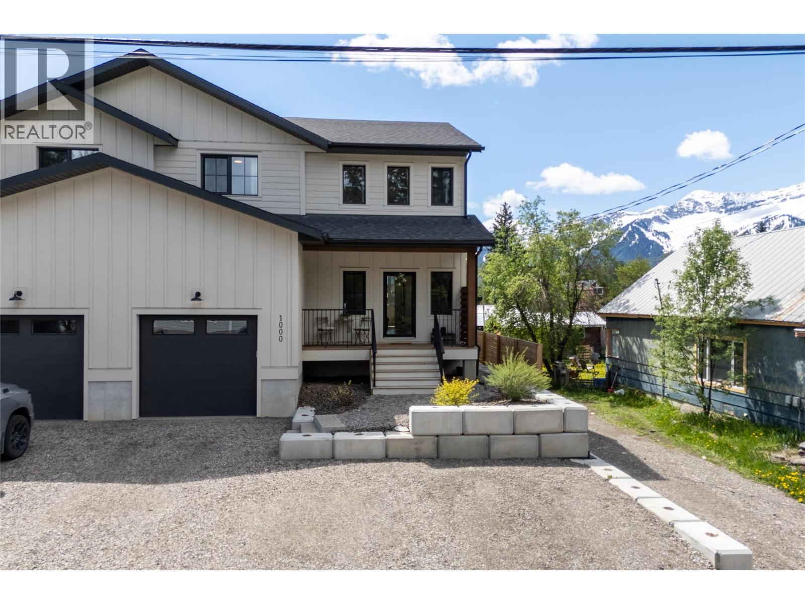 1000 Hand Avenue, Fernie, British Columbia