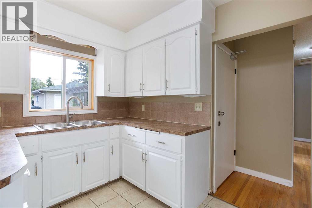 920 41 Street SE, Calgary, Alberta  T2A 1K5 - Photo 18 - A2313529