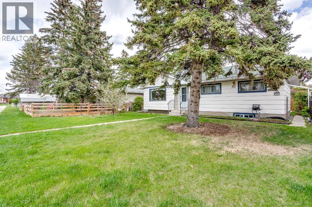 920 41 Street SE, Calgary, Alberta  T2A 1K5 - Photo 2 - A2313529