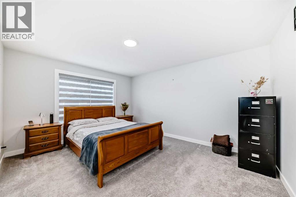 748 Midtown Drive Sw, Airdrie, Alberta  T4B 4K5 - Photo 18 - A2311927