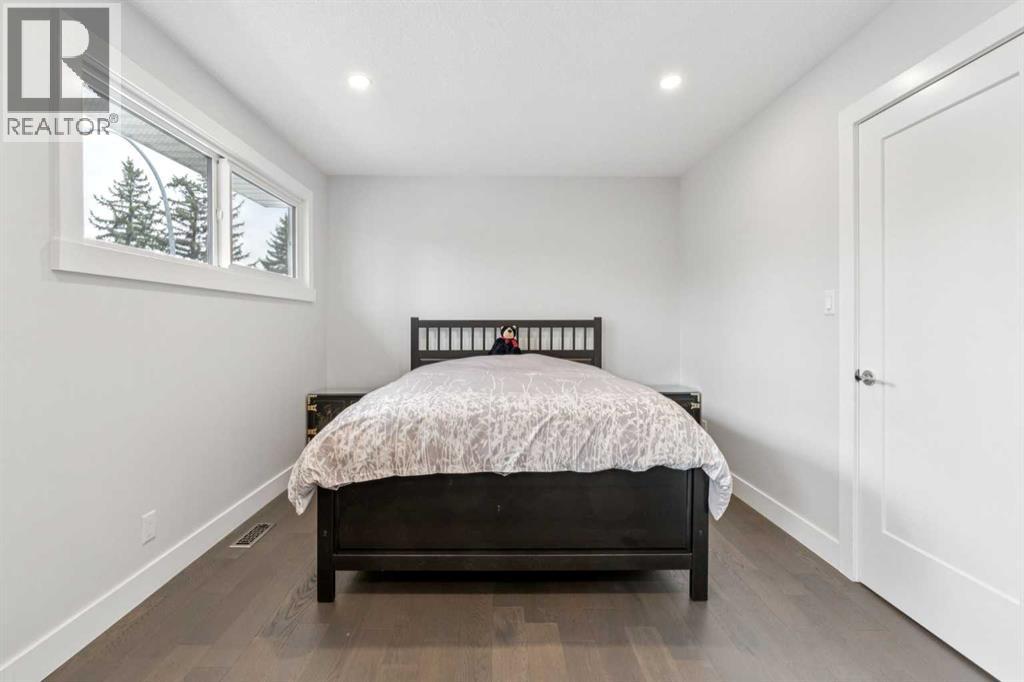 1303 105 Avenue SW, Calgary, Alberta  T2W 0B5 - Photo 22 - A2313272