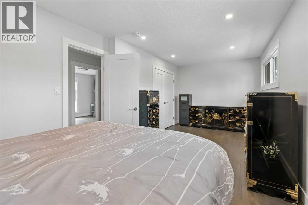 1303 105 Avenue SW, Calgary, Alberta  T2W 0B5 - Photo 23 - A2313272