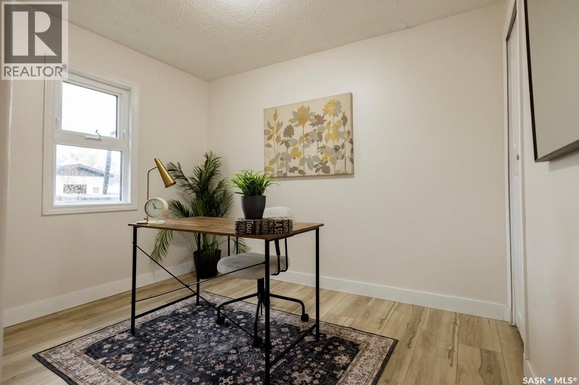 2070 Reynolds Street, Regina, Saskatchewan  S4N 3M8 - Photo 12 - SK036803