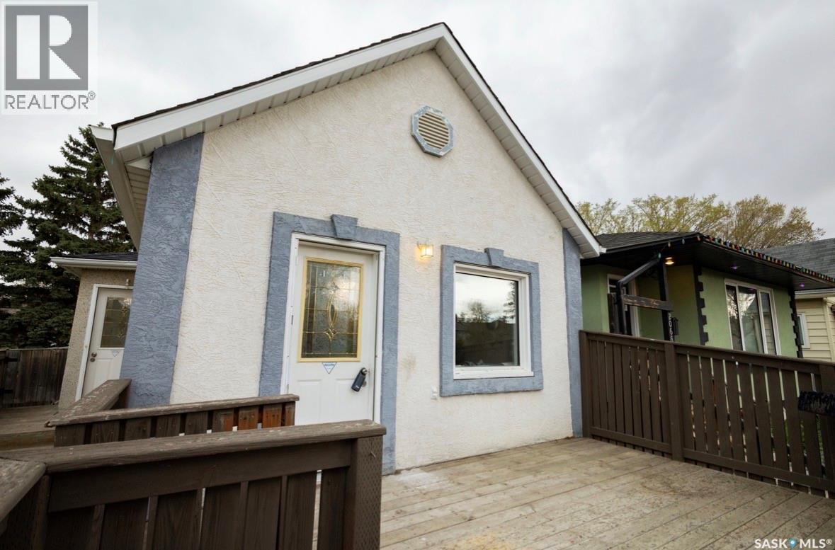 2070 Reynolds Street, Regina, Saskatchewan  S4N 3M8 - Photo 2 - SK036803