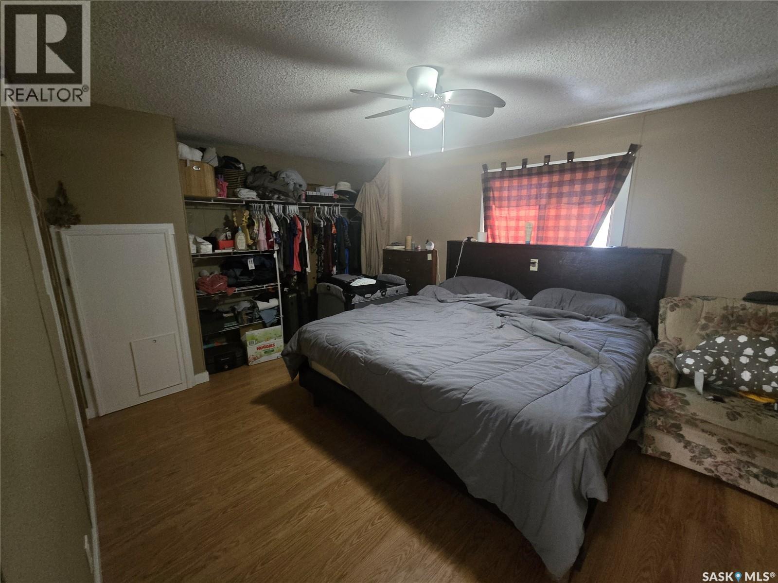 212 Railway Avenue N, Lampman, Saskatchewan  S0C 1N0 - Photo 21 - SK036774