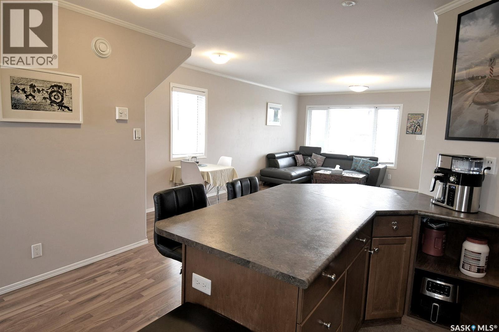 102 1022 Hampton Circle, Saskatoon, Saskatchewan  S7R 0K3 - Photo 5 - SK036621