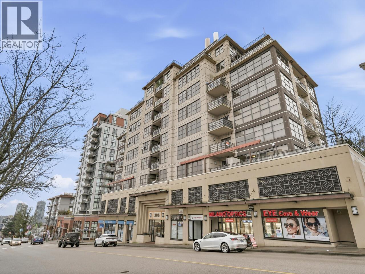 605 306 Sixth Street, New Westminster, British Columbia  V3L 0C9 - Photo 3 - R3102124