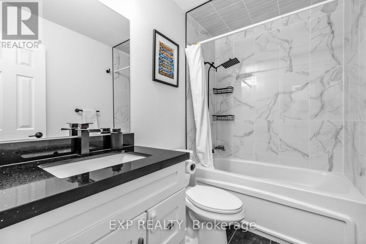 36 - 36 The Carriage Way, Markham, Ontario L3T 4V1 - Photo 6 - N13159474