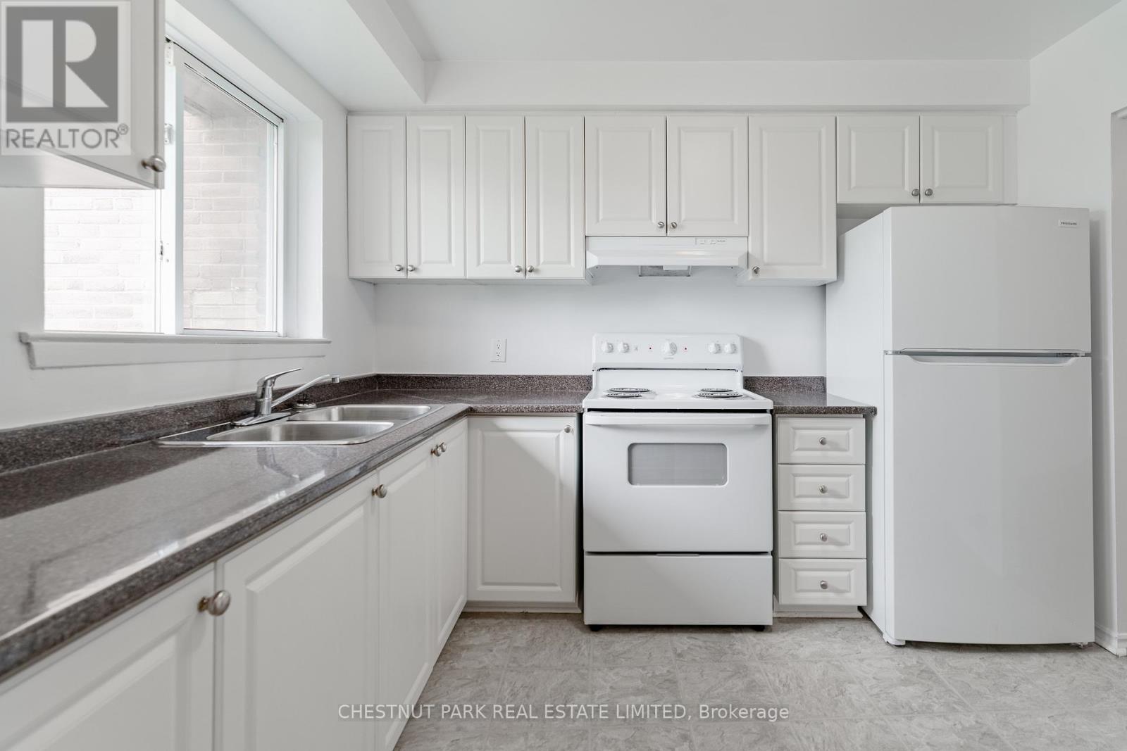 12 - 44 Romfield Drive, Toronto, Ontario  M3J 1K3 - Photo 13 - W13159462