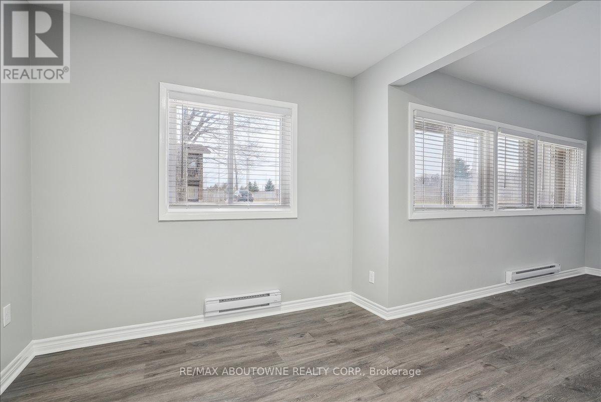 2 - 2354 Queensway Drive, Burlington, Ontario  L7R 3T3 - Photo 10 - W13159464
