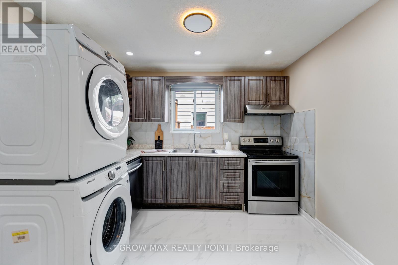 36 Bramhall Circle, Brampton, Ontario  L6V 2G4 - Photo 14 - W13159468