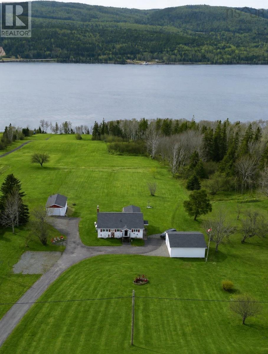 868 Highway 105, Boularderie East, Nova Scotia
