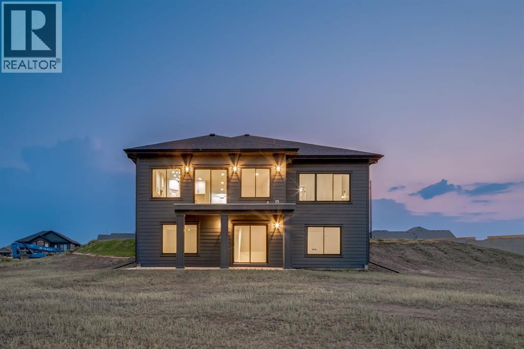 232 Red Tail Ridge SE, Rural Foothills County, Alberta  T1V 0J8 - Photo 3 - A2297927