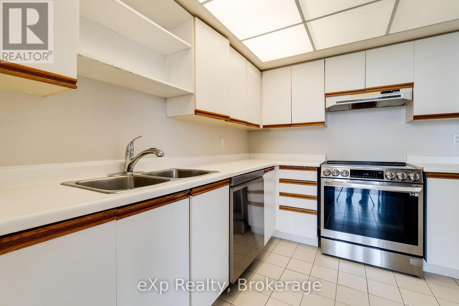 803 - 5460 Yonge Street, Toronto, Ontario  M2N 6K7 - Photo 10 - C13150798