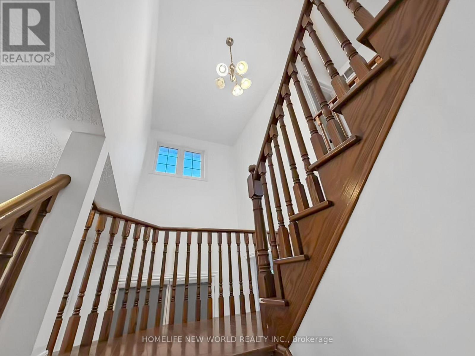 3370 Ravenshoe Road, Georgina, Ontario  L4P 3E9 - Photo 15 - N13153102