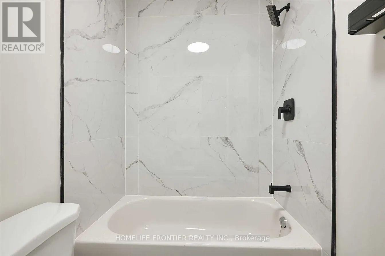 101 - 291 Scarlett Road, Toronto, Ontario  M6N 4L1 - Photo 7 - W13158066