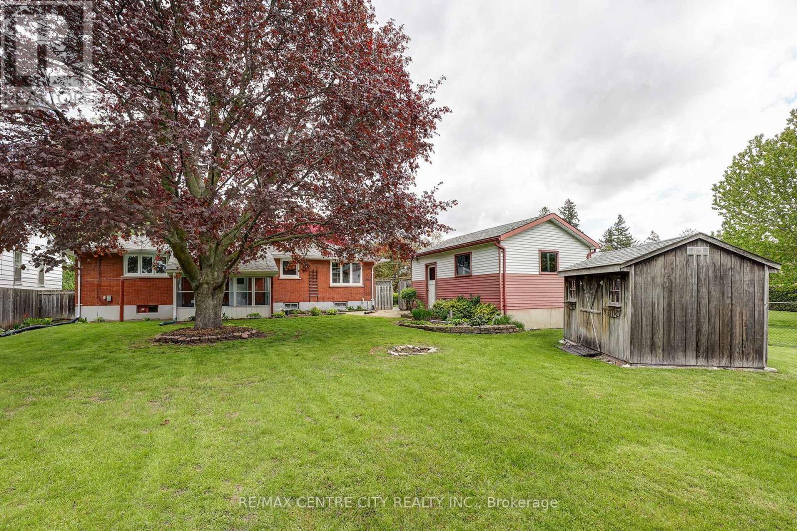 8 Patricia Street, St. Thomas, Ontario  N5P 2C6 - Photo 14 - X13159504