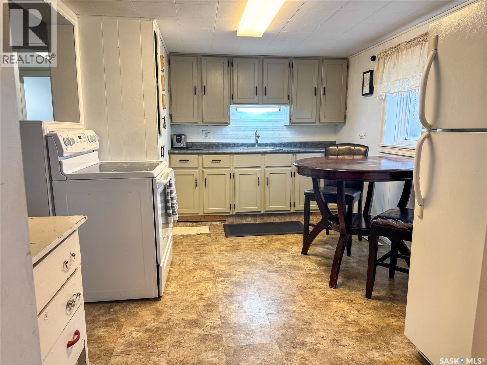 710 Cherry Street, Wolseley, Saskatchewan  S0G 5H0 - Photo 2 - SK036791
