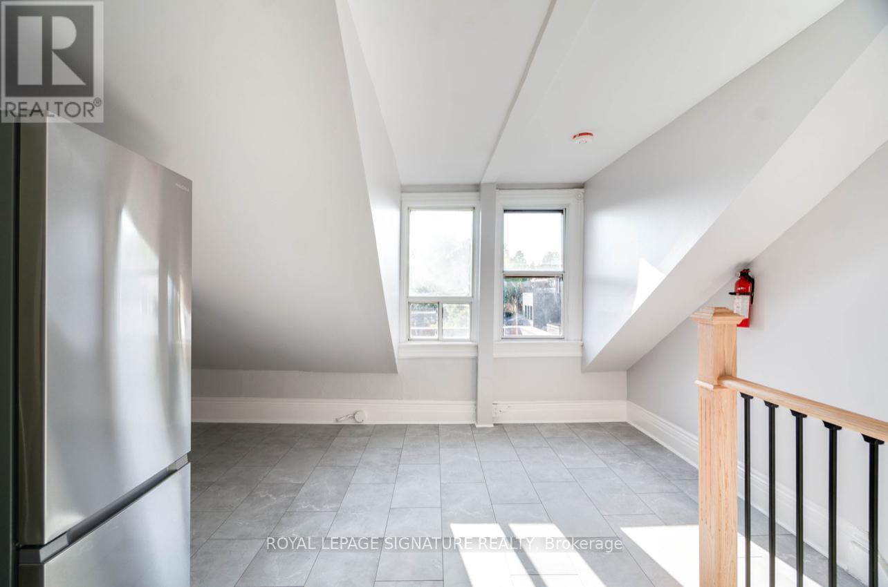 2nd/3rd - 288 Ossington Avenue, Toronto, Ontario  M6J 3A3 - Photo 18 - C13159510