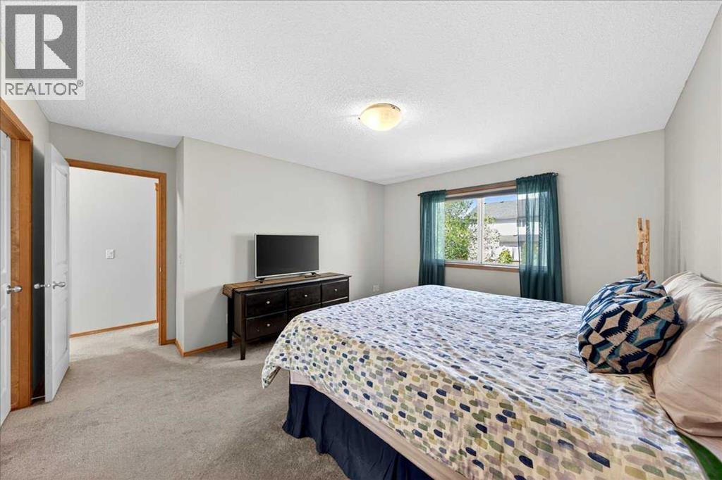 152 Chapman Close SE, Calgary, Alberta  T2X 3V7 - Photo 14 - A2312861