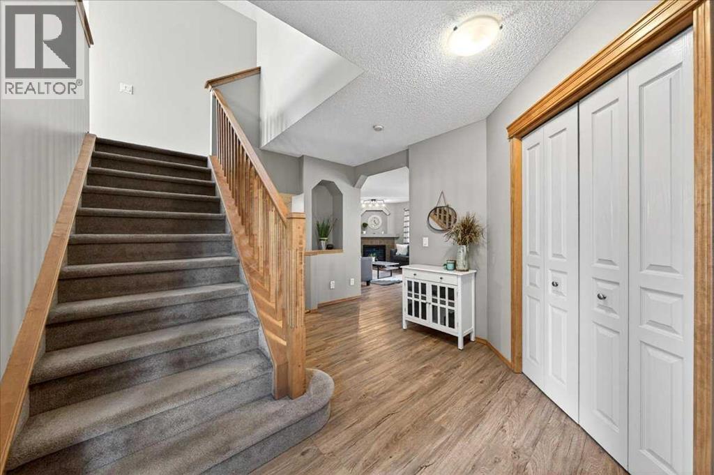 152 Chapman Close SE, Calgary, Alberta  T2X 3V7 - Photo 18 - A2312861