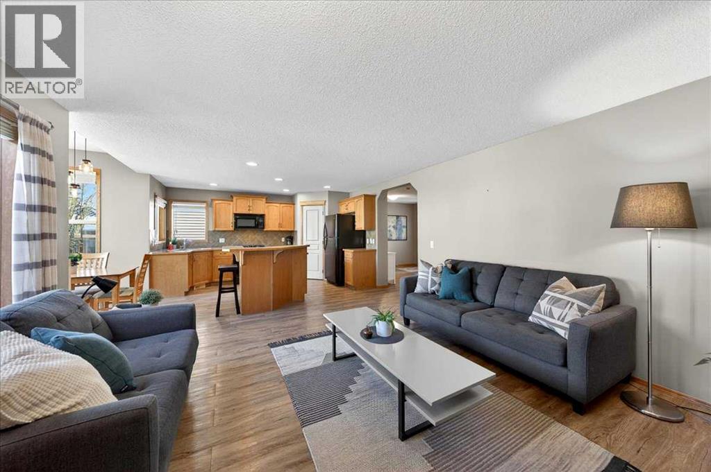152 Chapman Close SE, Calgary, Alberta  T2X 3V7 - Photo 24 - A2312861