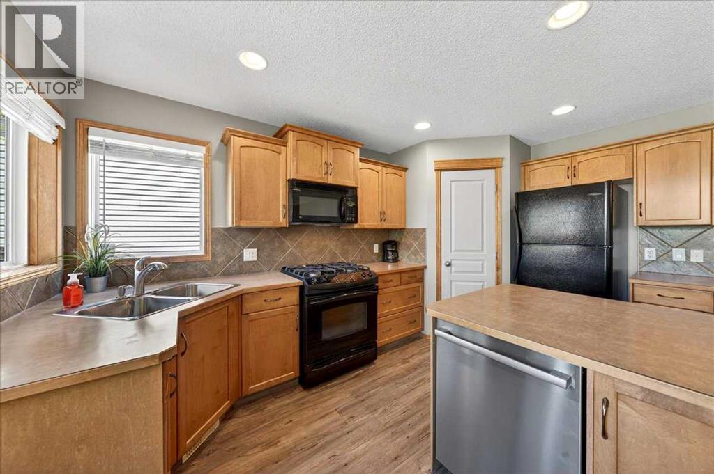 152 Chapman Close SE, Calgary, Alberta  T2X 3V7 - Photo 27 - A2312861