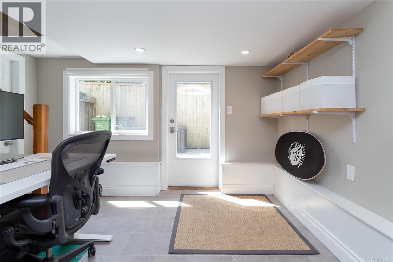 548 Cornwall St, Victoria, British Columbia  V8V 4L1 - Photo 28 - 1037664