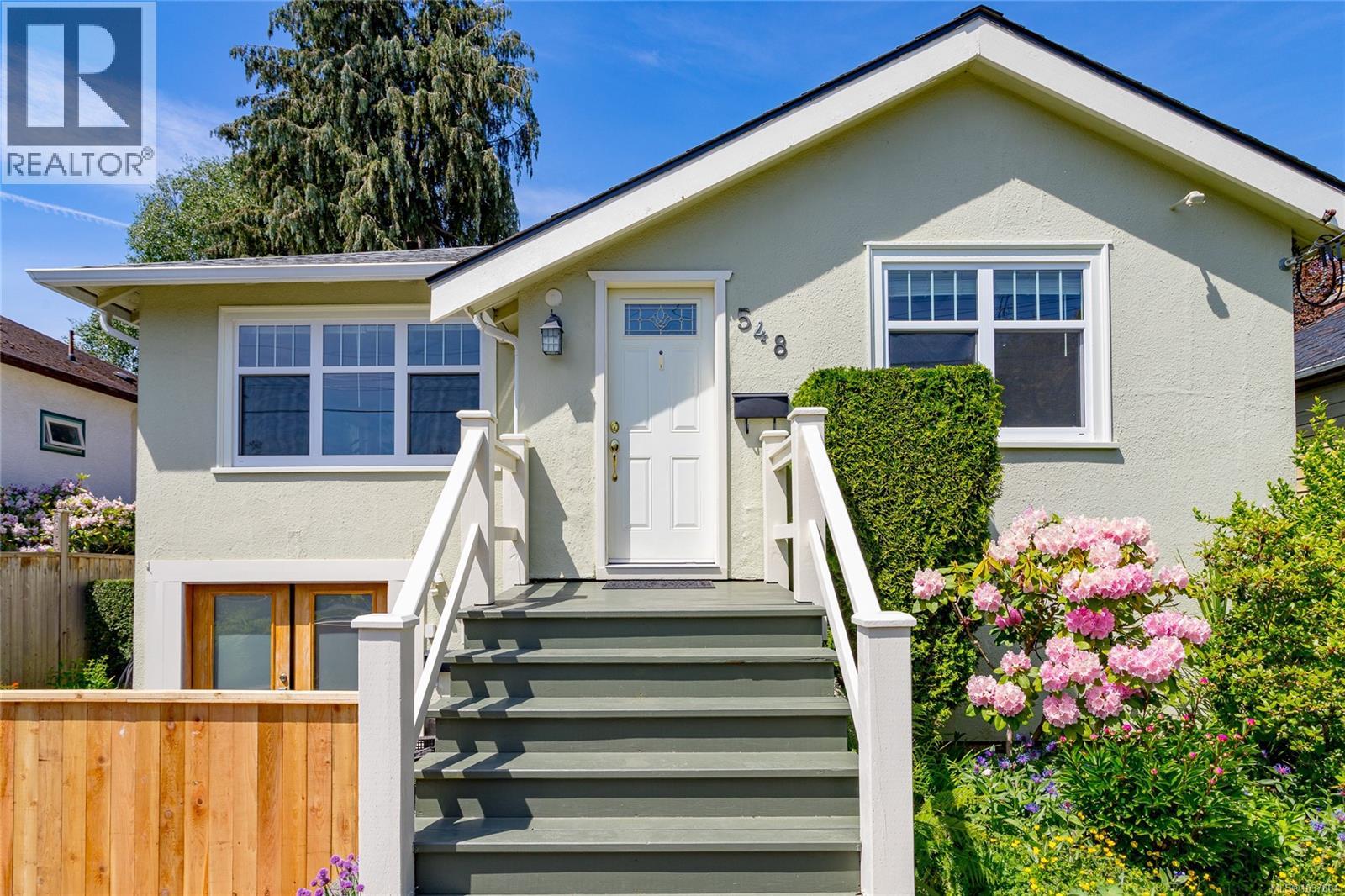 548 Cornwall St, Victoria, British Columbia  V8V 4L1 - Photo 10 - 1037664