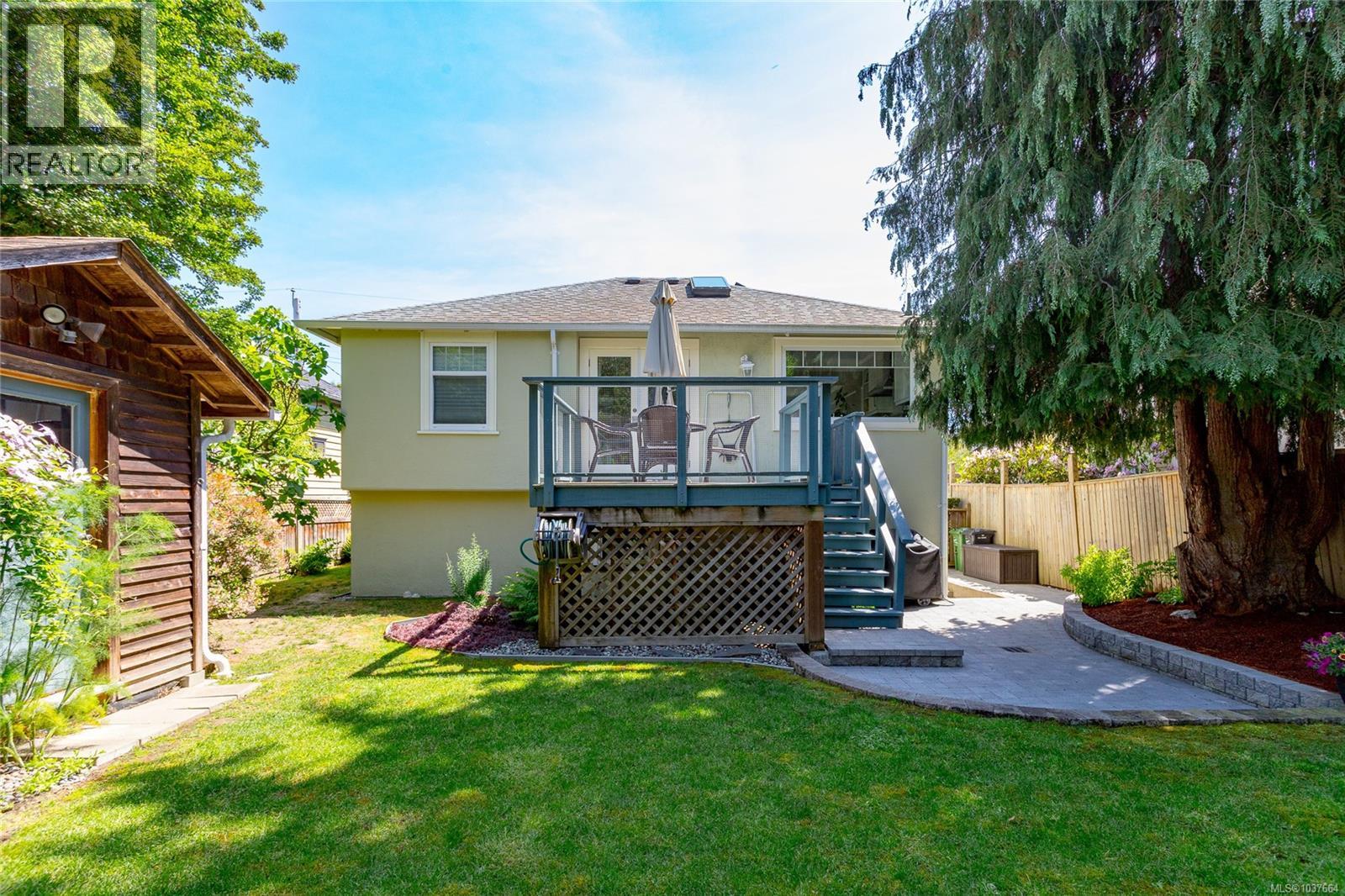 548 Cornwall St, Victoria, British Columbia  V8V 4L1 - Photo 43 - 1037664