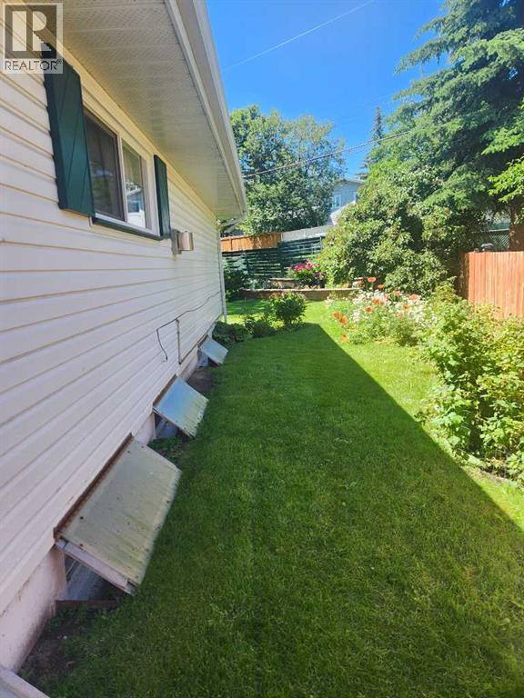 55 Kelvin Place SW, Calgary, Alberta  T2V 2L2 - Photo 40 - A2309252