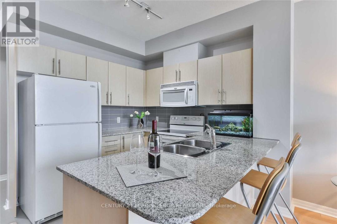 2510 - 3515 Kariya Drive, Mississauga, Ontario  L5B 0C1 - Photo 13 - W13159502
