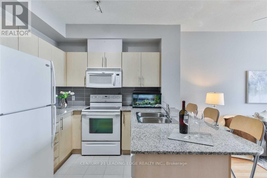2510 - 3515 Kariya Drive, Mississauga, Ontario  L5B 0C1 - Photo 16 - W13159502