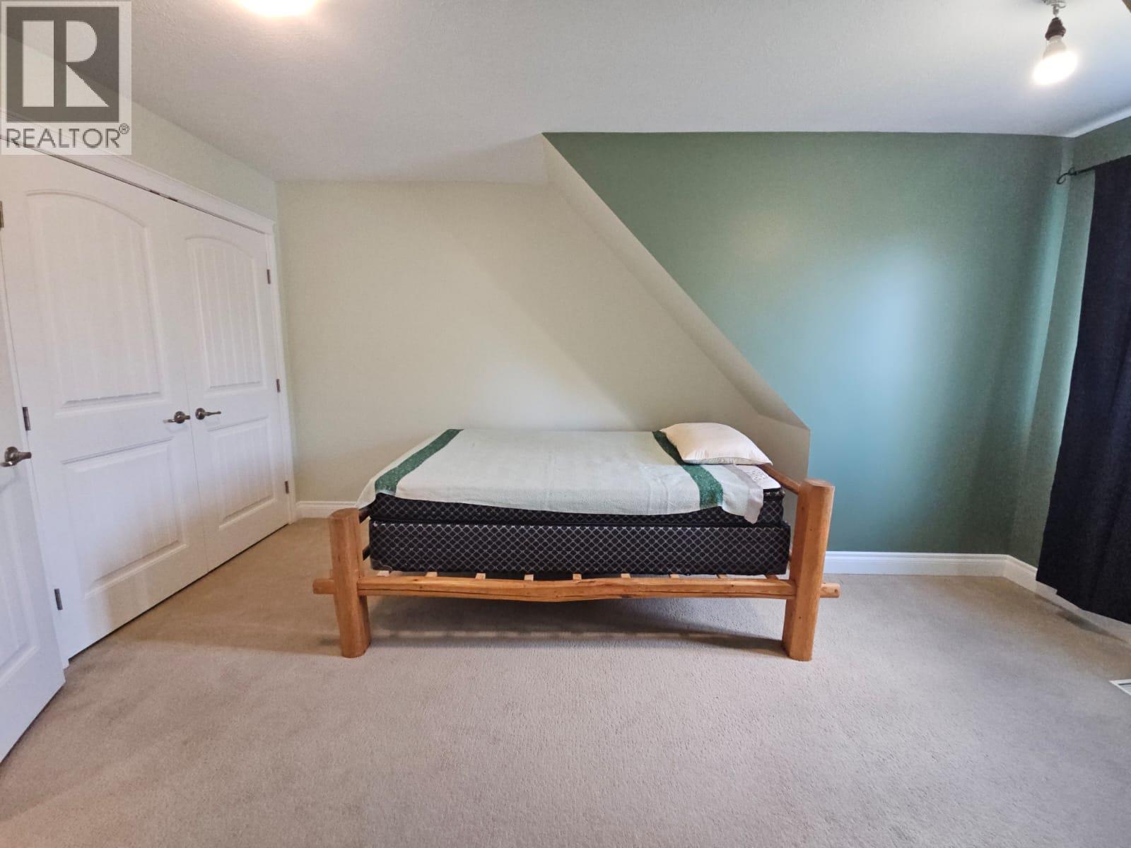 4105 52 Avenue NE, Chetwynd, British Columbia  V0C 1J0 - Photo 62 - 10388204
