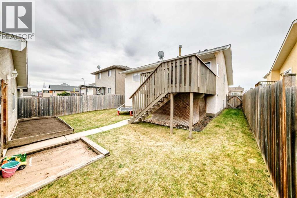 6 Timmons Close, Lacombe, Alberta  T4L 2M7 - Photo 45 - A2313040